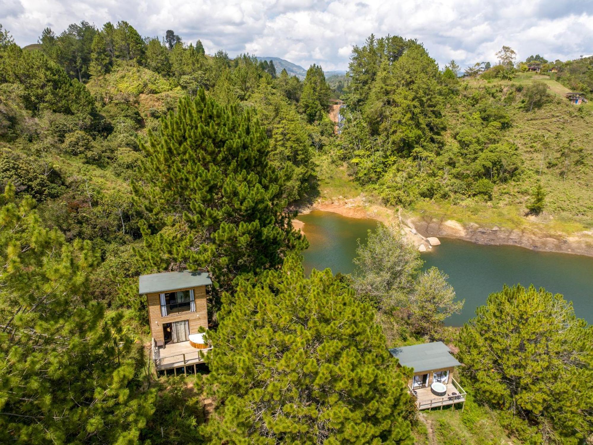 Cabanas Refugio Himalaya Guatapé Εξωτερικό φωτογραφία