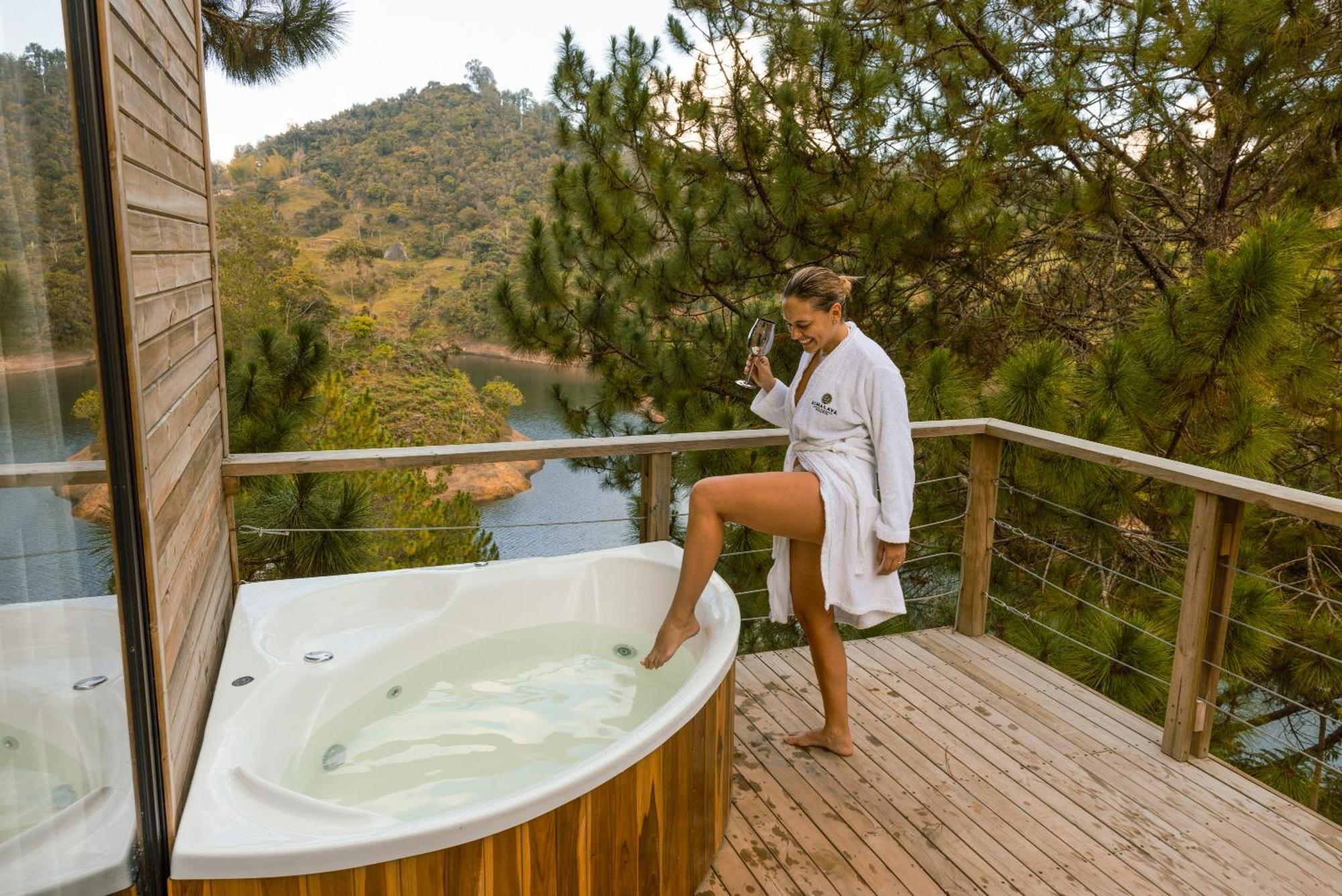 Cabanas Refugio Himalaya Guatapé Εξωτερικό φωτογραφία