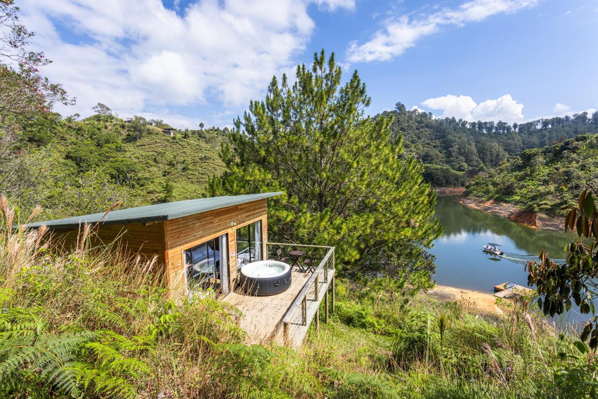 Cabanas Refugio Himalaya Guatapé Εξωτερικό φωτογραφία